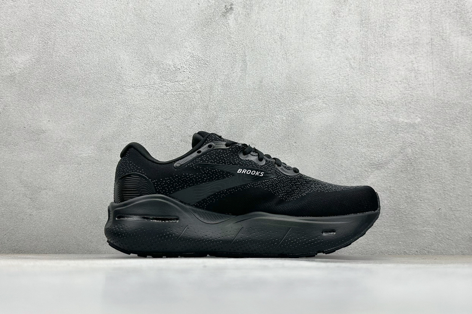 190 Brooks布鲁克斯 Ghost 网面时尚 网布耐磨透气 低帮 休闲跑步鞋 110406-2E-020-Chinese UA Cheap High Quatity Brand Clothes Bags handbags Sneakers wholesale wholesaler seller from China Factory suppliers Fashion Clothing Shoes best Quality Beautiful Price 190 Brooks布鲁克斯 Ghost 网面时尚 网布耐磨透气 低帮 休闲跑步鞋 110406-2E-020