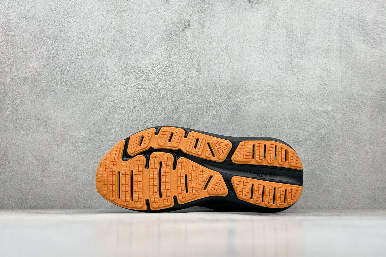 Brooks布鲁克斯 Ghost 网面时尚 网布耐磨透气 低帮 休闲跑步鞋 110406-038-High Quatity Cheap Brand wholesale wholesaler seller Clothes Bags handbags Sneakers Top Fashion Clothing Shoes from China Factory Chinese suppliers best Quality Beautiful Price Brooks布鲁克斯 Ghost 网面时尚 网布耐磨透气 低帮 休闲跑步鞋 110406-038