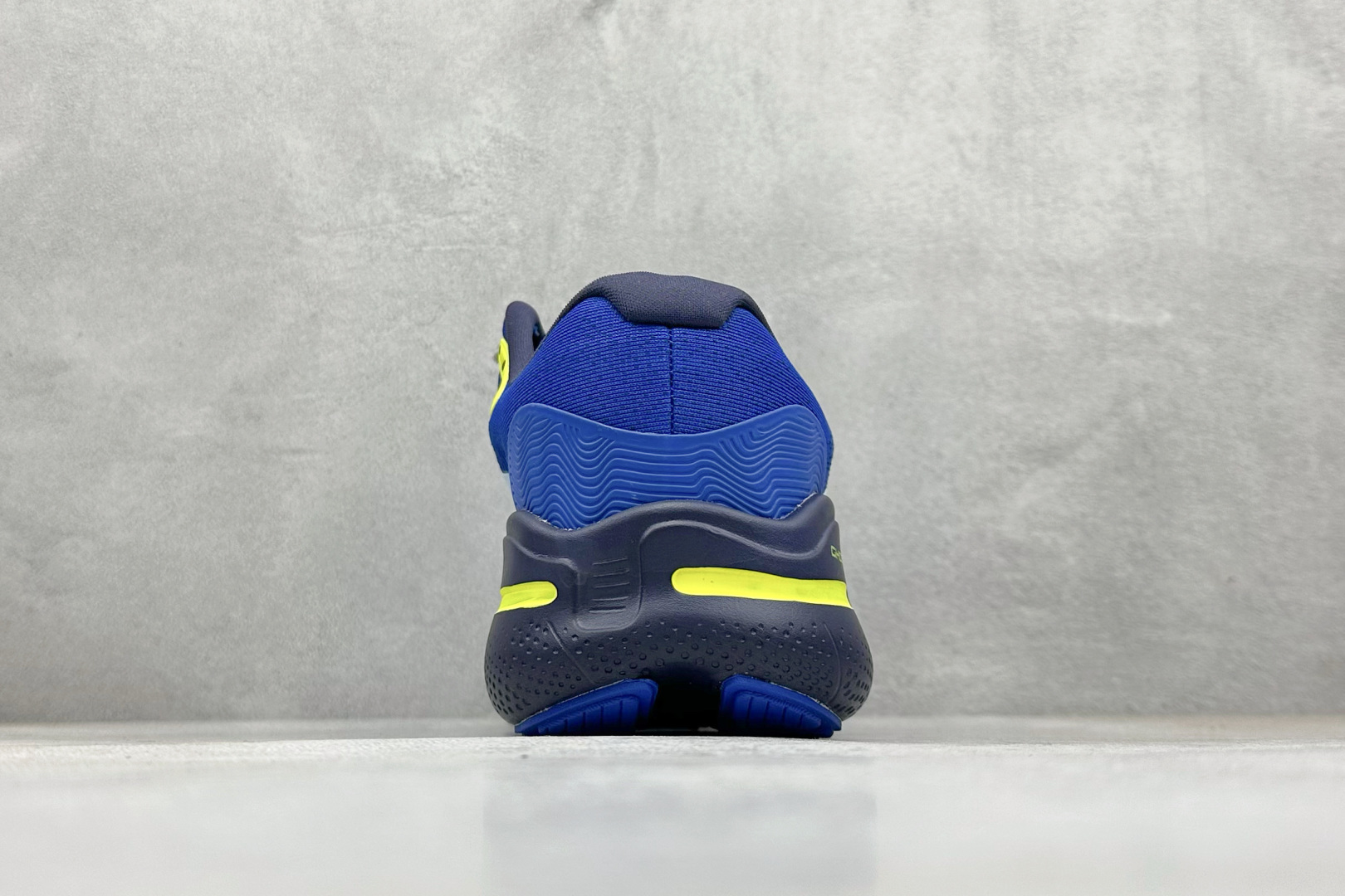 190 Brooks布鲁克斯 Ghost 网面时尚 网布耐磨透气 低帮 休闲跑步鞋 110406-470-Chinese UA Cheap High Quatity Brand Clothes Bags handbags Sneakers wholesale wholesaler seller from China Factory suppliers Fashion Clothing Shoes best Quality Beautiful Price 190 Brooks布鲁克斯 Ghost 网面时尚 网布耐磨透气 低帮 休闲跑步鞋 110406-470