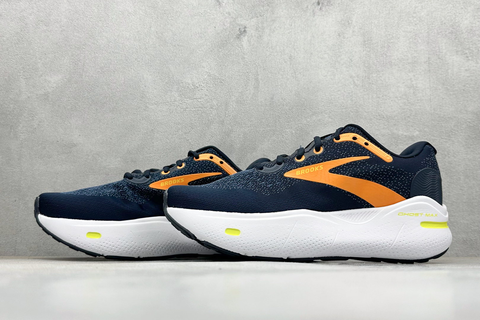 190 Brooks布鲁克斯 Ghost 网面时尚 网布耐磨透气 低帮 休闲跑步鞋 110406-1D-481-Chinese UA Cheap High Quatity Brand Clothes Bags handbags Sneakers wholesale wholesaler seller from China Factory suppliers Fashion Clothing Shoes best Quality Beautiful Price 190 Brooks布鲁克斯 Ghost 网面时尚 网布耐磨透气 低帮 休闲跑步鞋 110406-1D-481