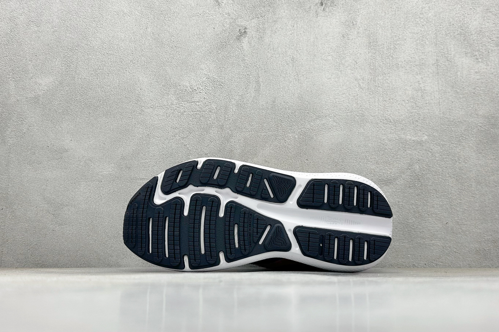 190 Brooks布鲁克斯 Ghost 网面时尚 网布耐磨透气 低帮 休闲跑步鞋 110406-1D-481-Chinese UA Cheap High Quatity Brand Clothes Bags handbags Sneakers wholesale wholesaler seller from China Factory suppliers Fashion Clothing Shoes best Quality Beautiful Price 190 Brooks布鲁克斯 Ghost 网面时尚 网布耐磨透气 低帮 休闲跑步鞋 110406-1D-481