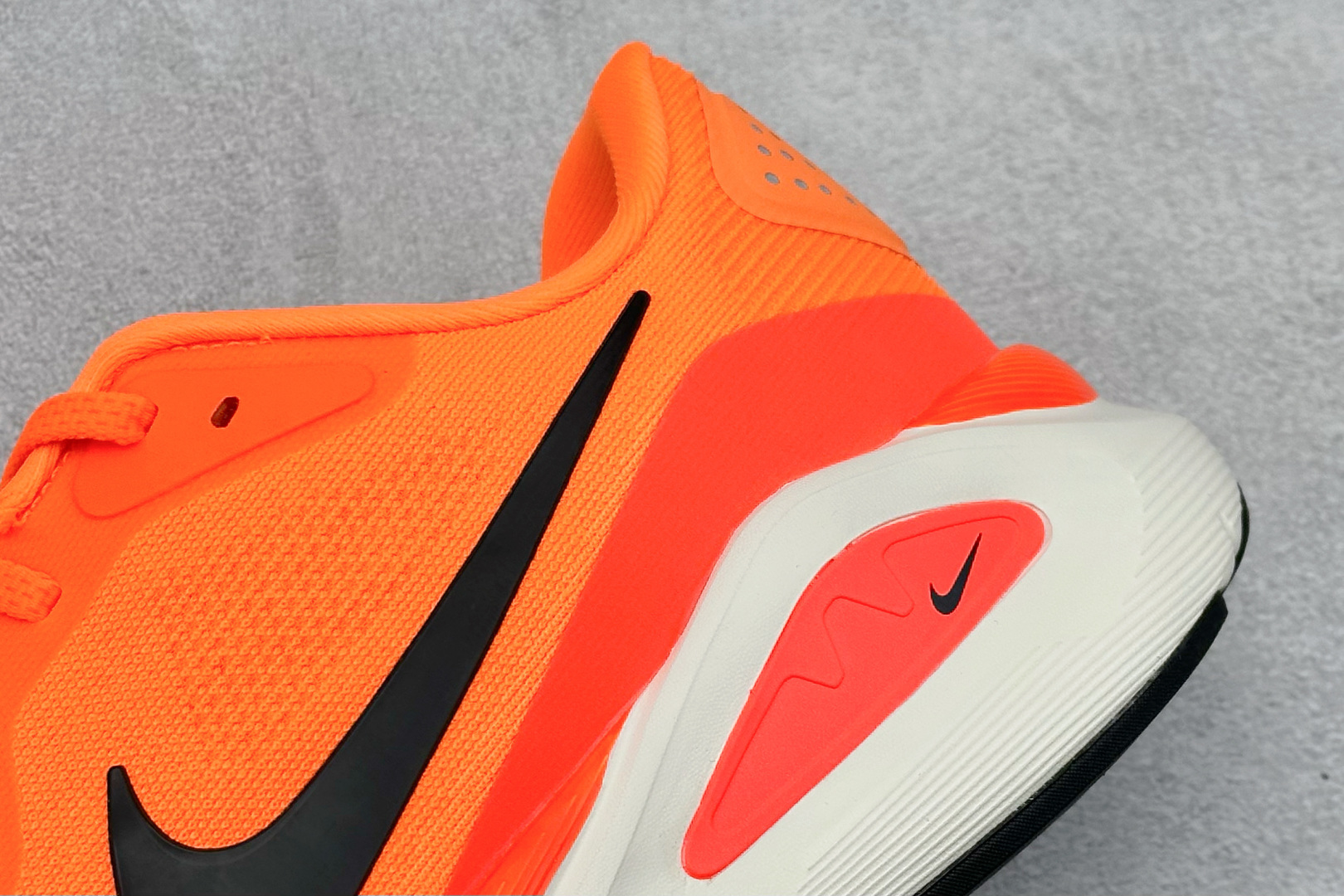 RS版NK Zoom Structure 26代 缓震舒适轻量跑步鞋 HJ1102-800