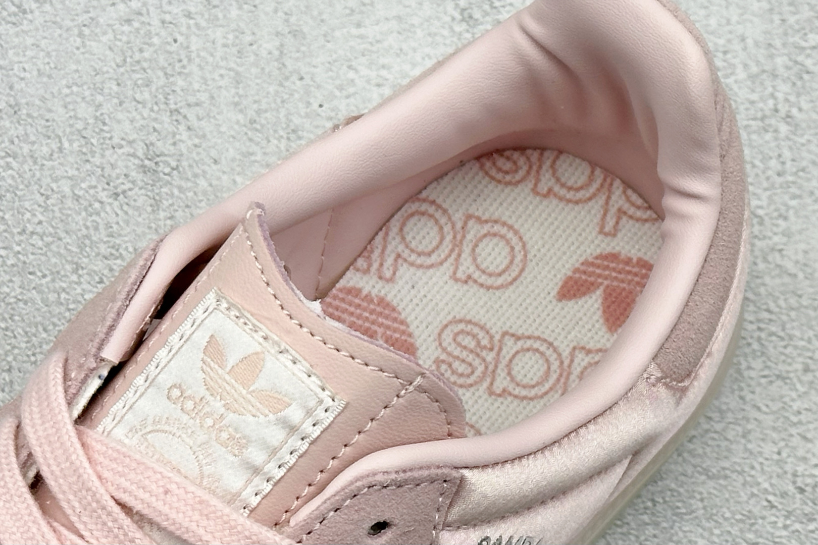 160 Addis Original Samba 复古桑巴板鞋 HQ5158