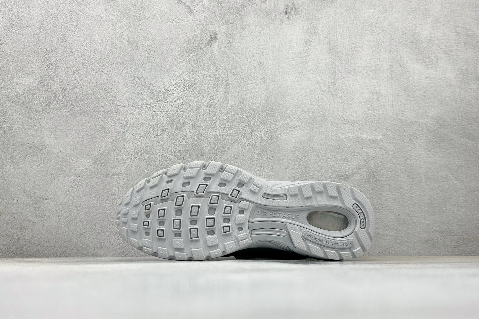 Nike Air Pegasus Wave 时尚百搭耐磨透气支撑 低帮 休闲训练跑步鞋 IB0612-003