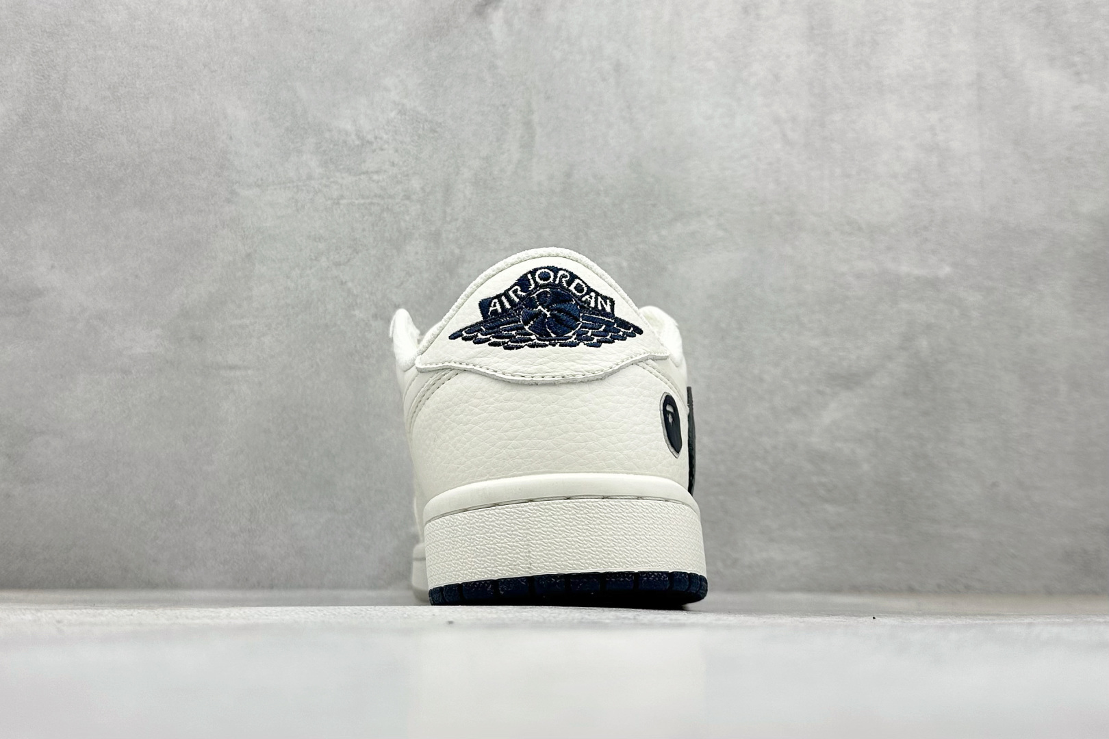 Travis Scott x Fragment Design x Jordan Air Jordan 1 Low SP Bape联名——“白深蓝” DM7866-102