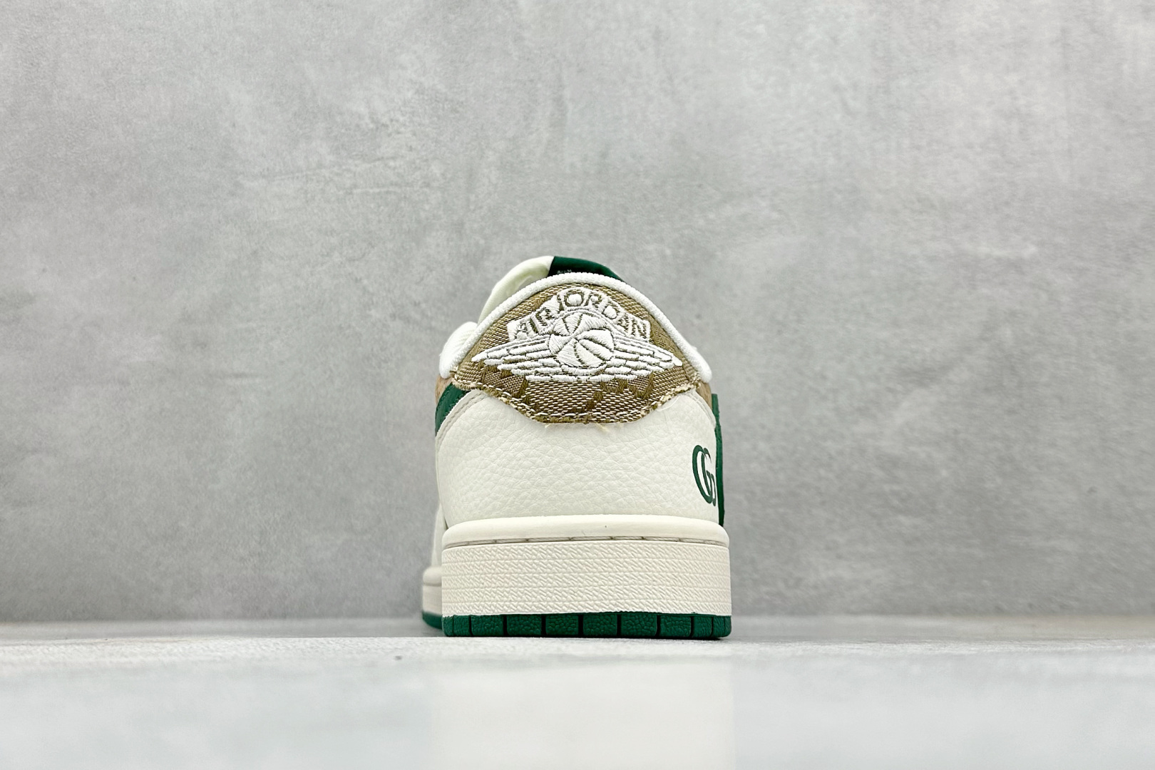 Air Jordan 1 Low AJ1 乔1 古驰联名 花纹米绿红 高端定制 低帮休闲板鞋 QW5088-206