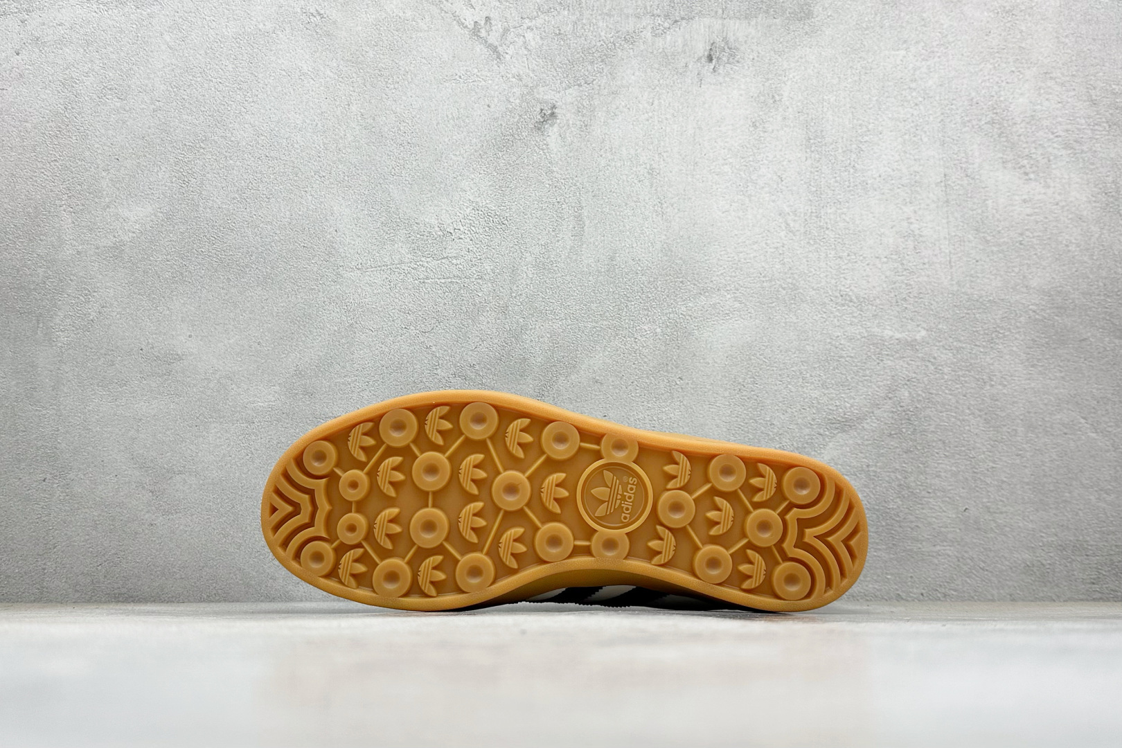 180 Adidas SAMBA x 闪电联名休闲板鞋 SC9207-722