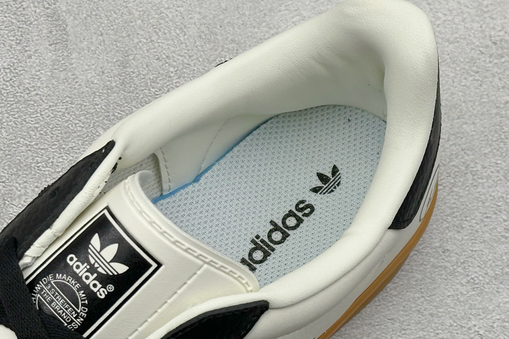 180 Adidas SAMBA x 闪电联名休闲板鞋 SC9207-722