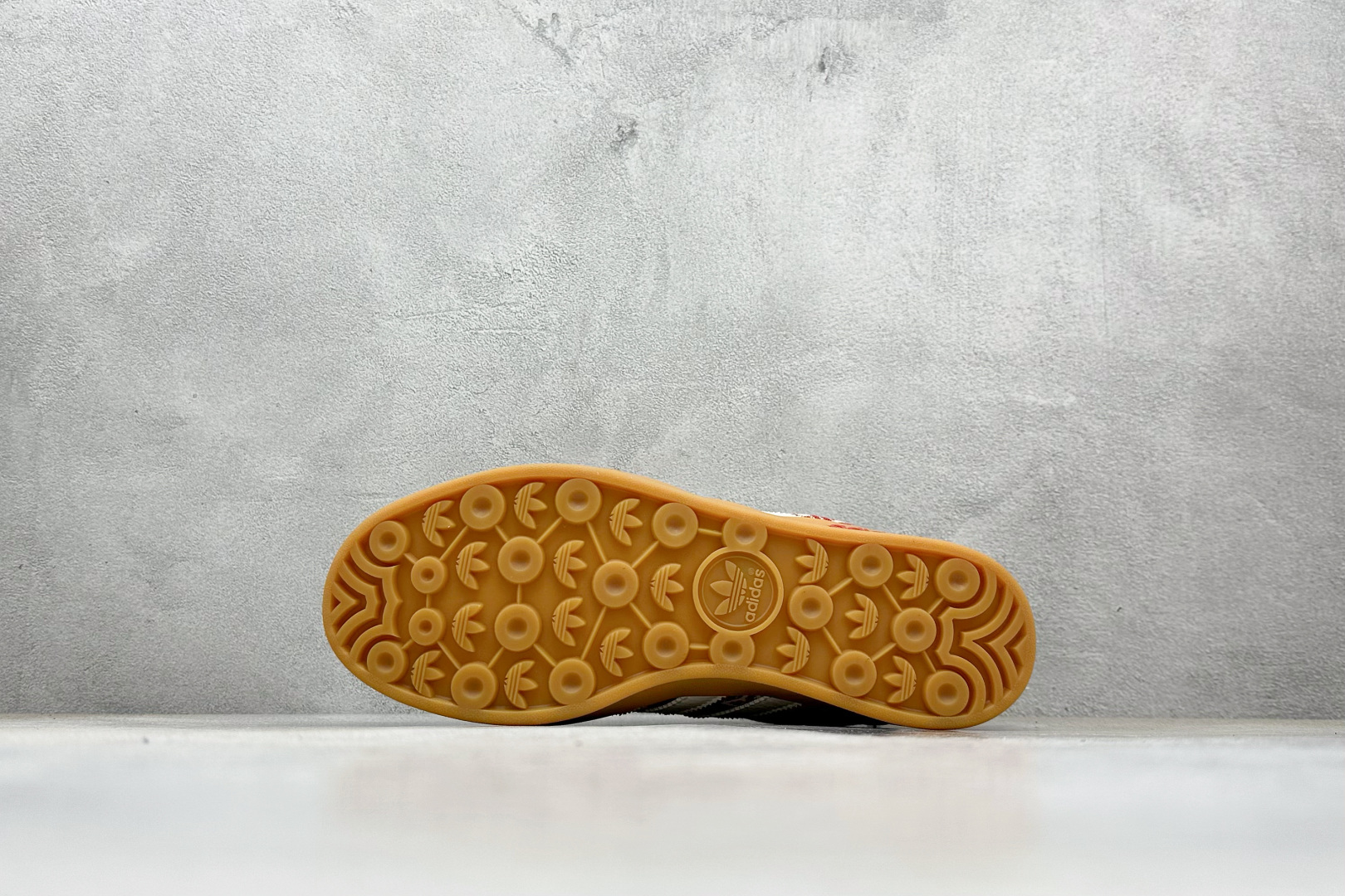 180 Adidas SAMBA x LV联名休闲板鞋 SC9207-734