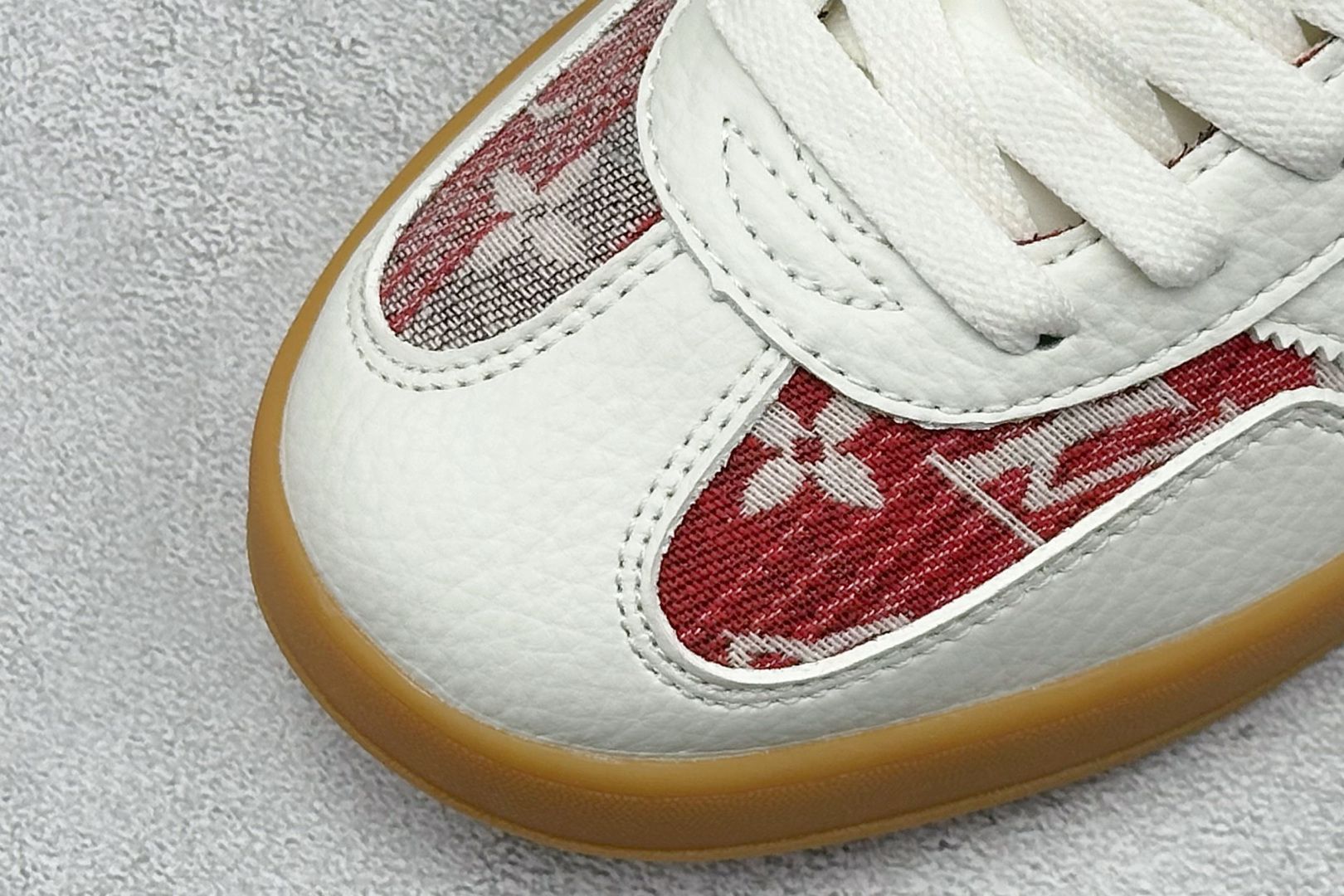 180 Adidas SAMBA x LV联名休闲板鞋 SC9207-734