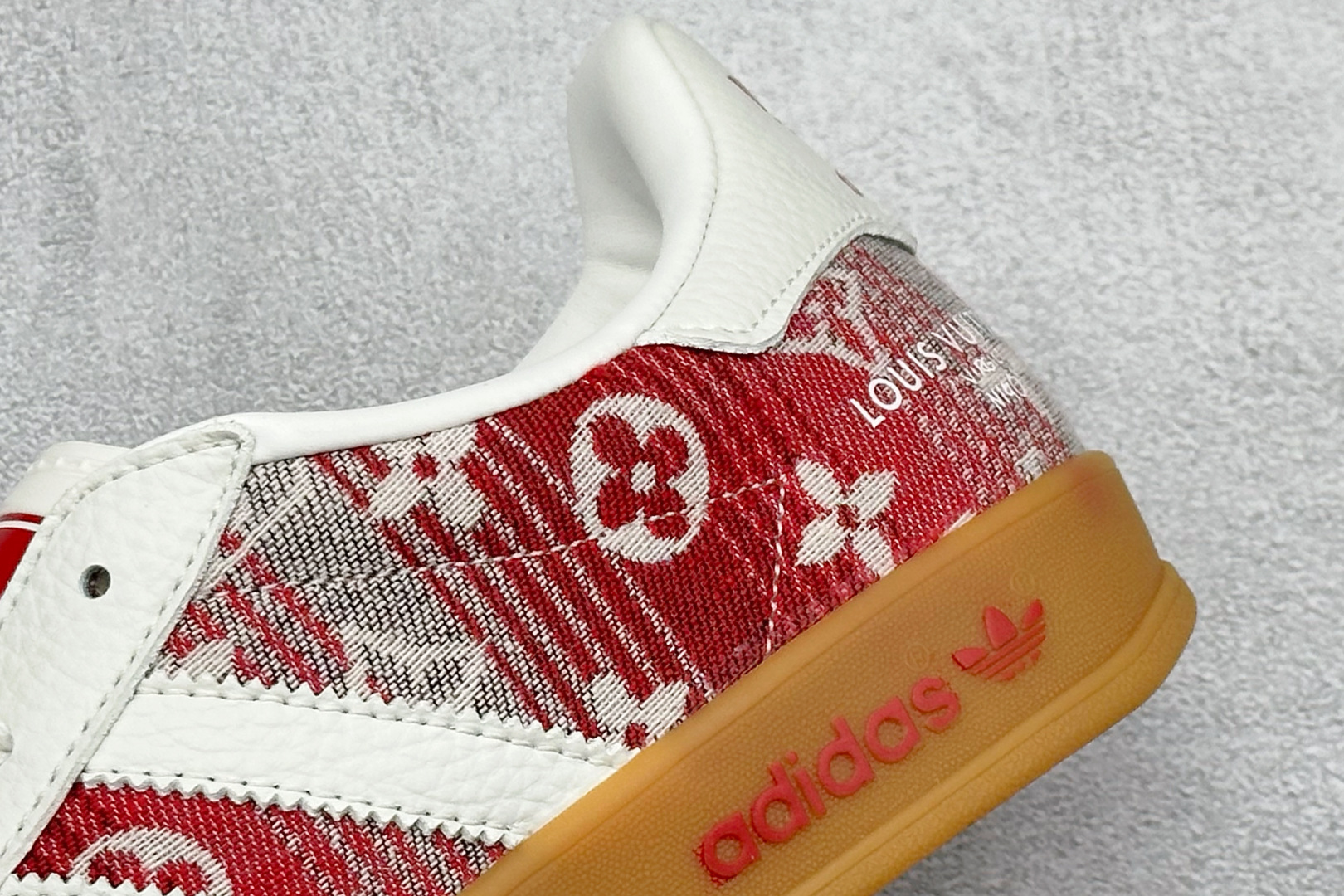 180 Adidas SAMBA x LV联名休闲板鞋 SC9207-734