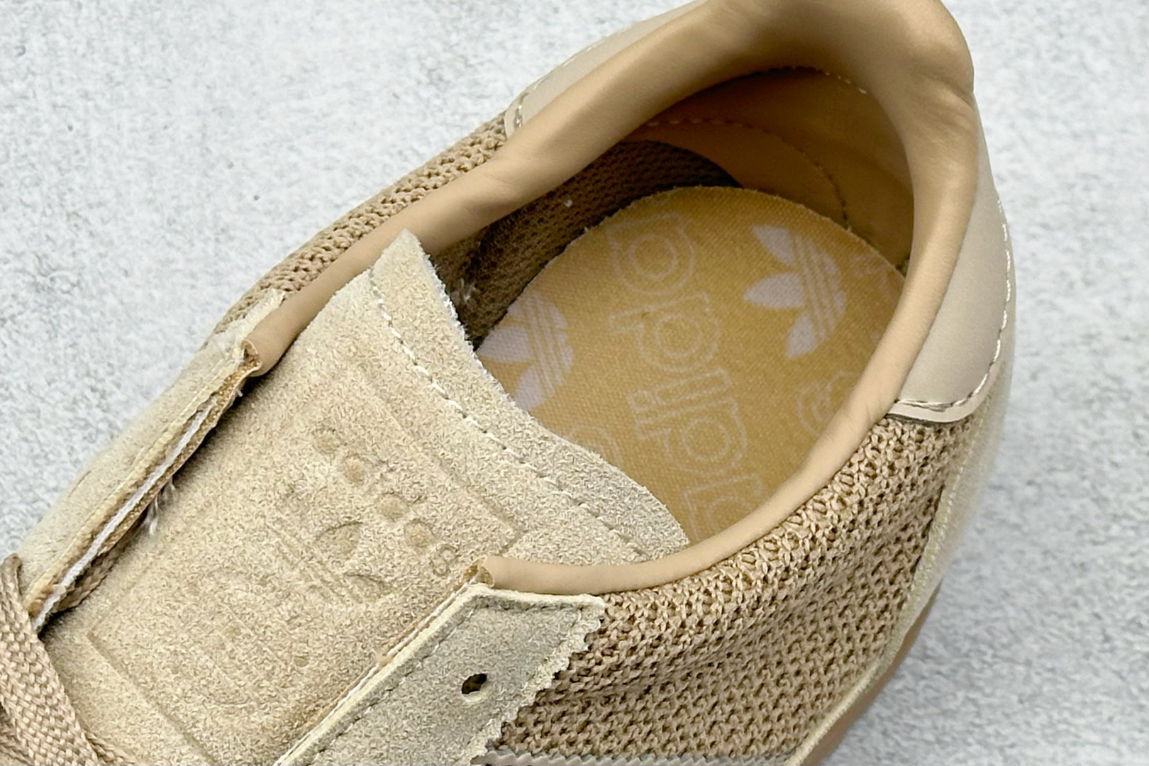 170 XS版AD Originals SL 72 RS 阿迪休闲防滑耐磨低帮板鞋 JH5104-Chinese UA Cheap High Quatity Brand Clothes Bags handbags Sneakers wholesale wholesaler seller from China Factory suppliers Fashion Clothing Shoes best Quality Beautiful Price 170 XS版AD Originals SL 72 RS 阿迪休闲防滑耐磨低帮板鞋 JH5104