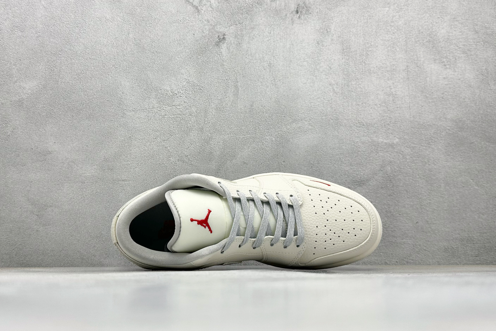 XC版Nike Jordan Air Jordan 1“Supreme联名——米白彩勾” 高端定制 低帮 复古 减震 防滑 耐磨 篮球鞋 LR8888-014-High Quatity Cheap Brand wholesale wholesaler seller Clothes Bags handbags Sneakers Top Fashion Clothing Shoes from China Factory Chinese suppliers best Quality Beautiful Price XC版Nike Jordan Air Jordan 1“Supreme联名——米白彩勾” 高端定制 低帮 复古 减震 防滑 耐磨 篮球鞋 LR8888-014