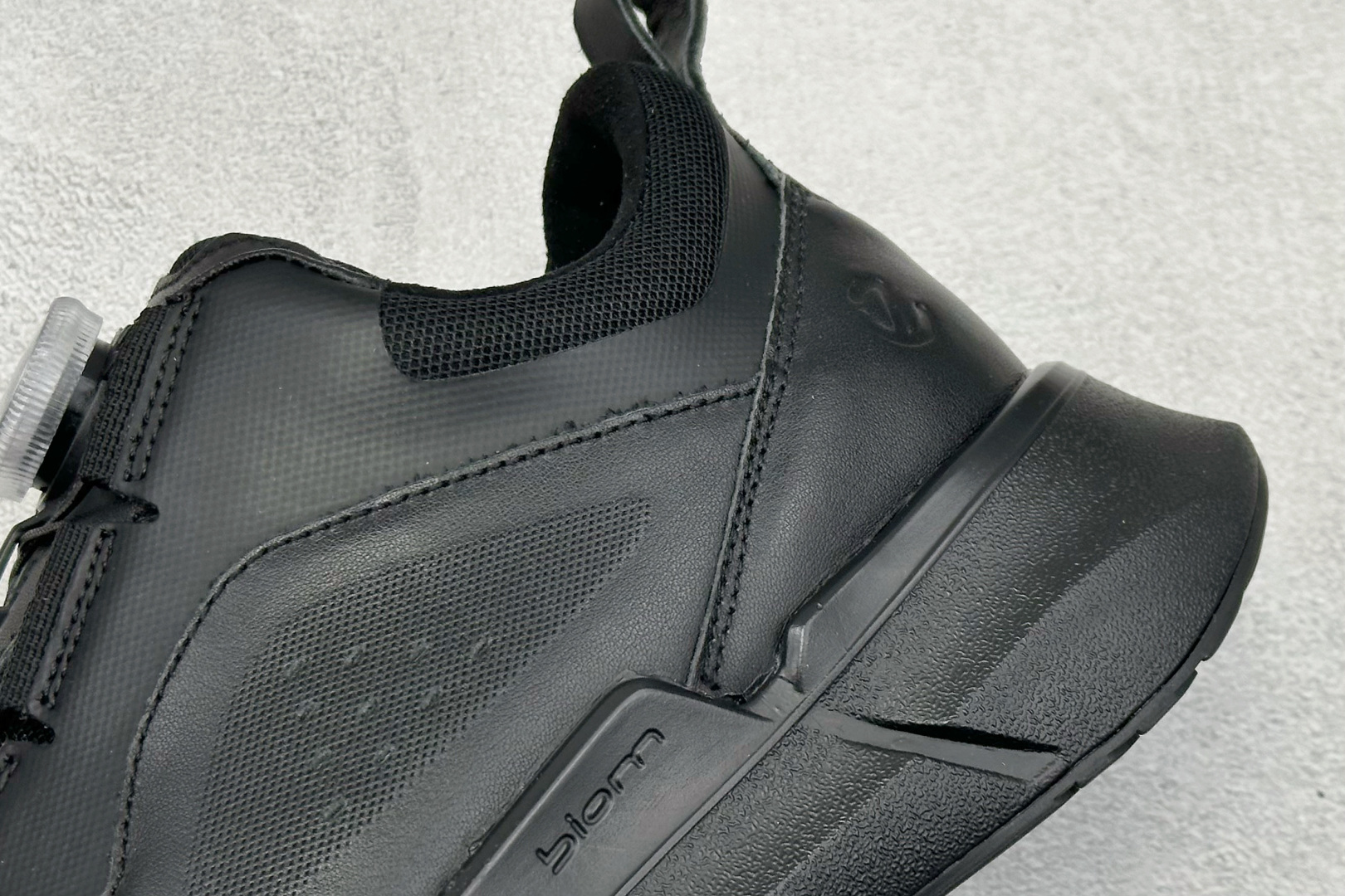 280 Ecco/爱步 Biom 2.2系列旋转扣皮面经典百搭时尚休闲鞋 830864