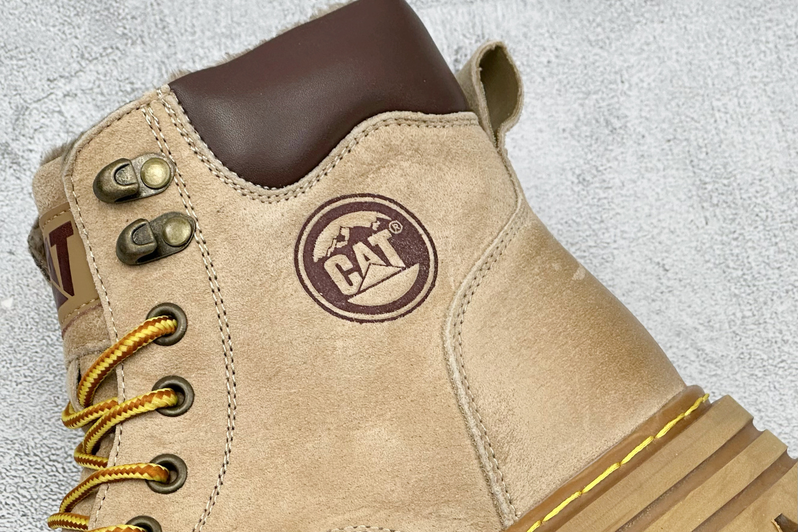 280 CAT卡特 硬汉推土机品牌（内里加绒保暖锁热）防寒必备 经典百搭户外休闲大黄靴系列 P726539