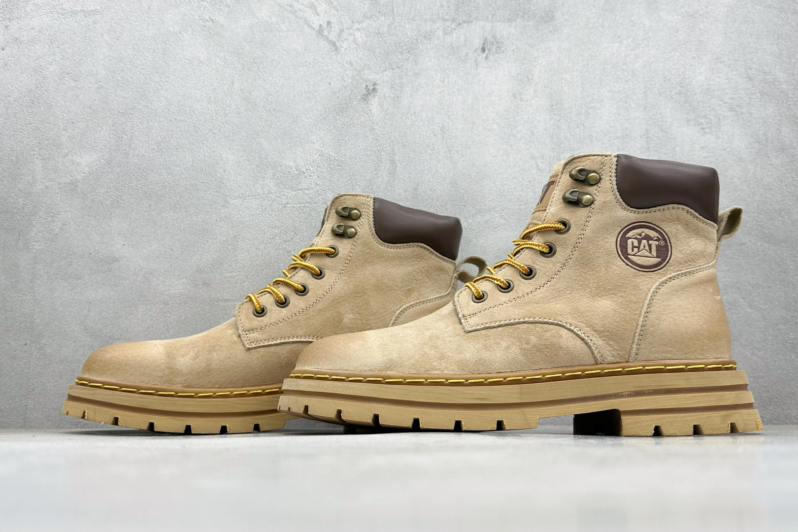 280 CAT卡特 硬汉推土机品牌（内里加绒保暖锁热）防寒必备 经典百搭户外休闲大黄靴系列 P726539