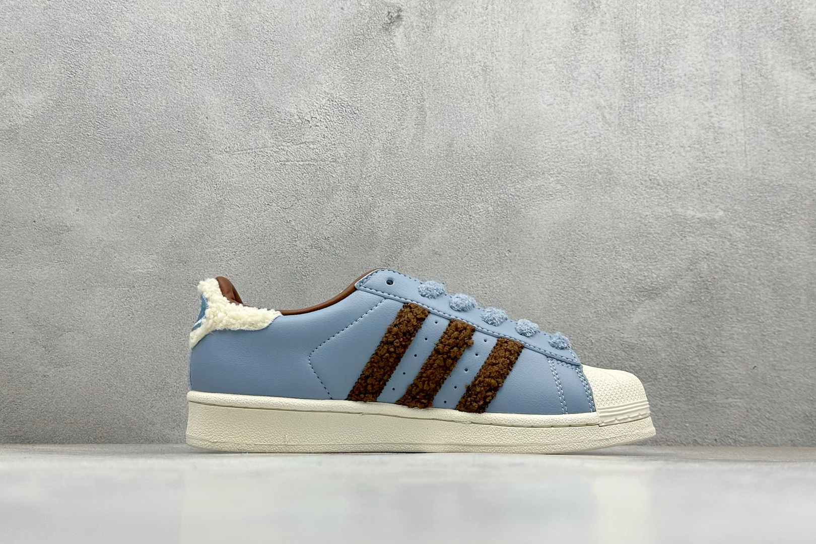 150 Adidas Originals Superstar II 贝壳头 JR6987