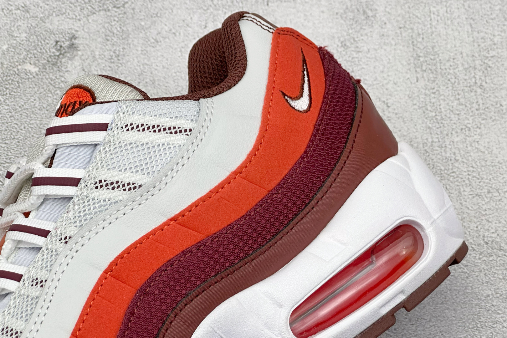 Nike Air 95 复古减震气垫跑鞋 DM0011-005