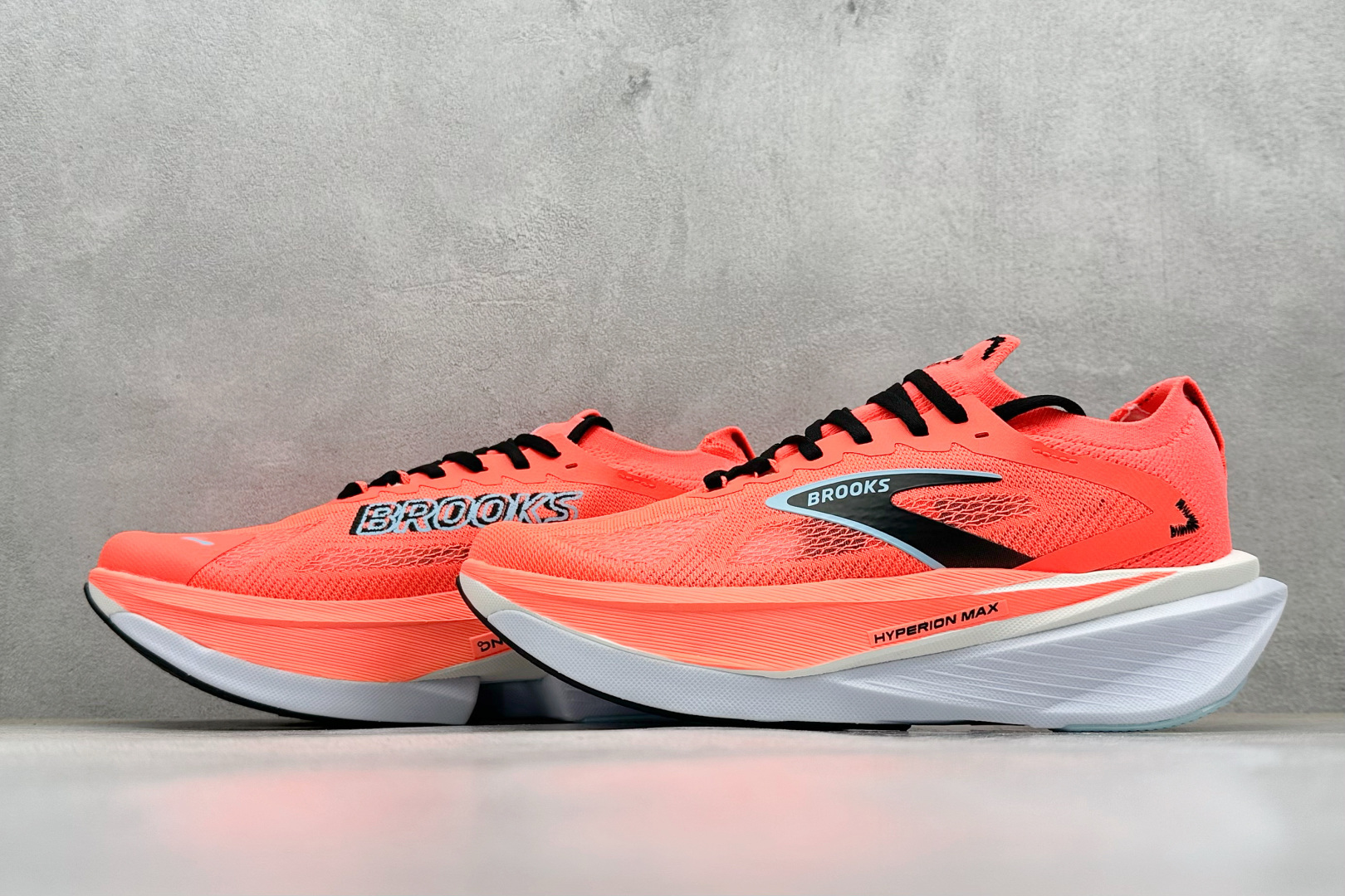 210 Z版Brooks布鲁克斯 Hyperion 3 网面耐磨透气休闲跑步鞋 110467-1D-670