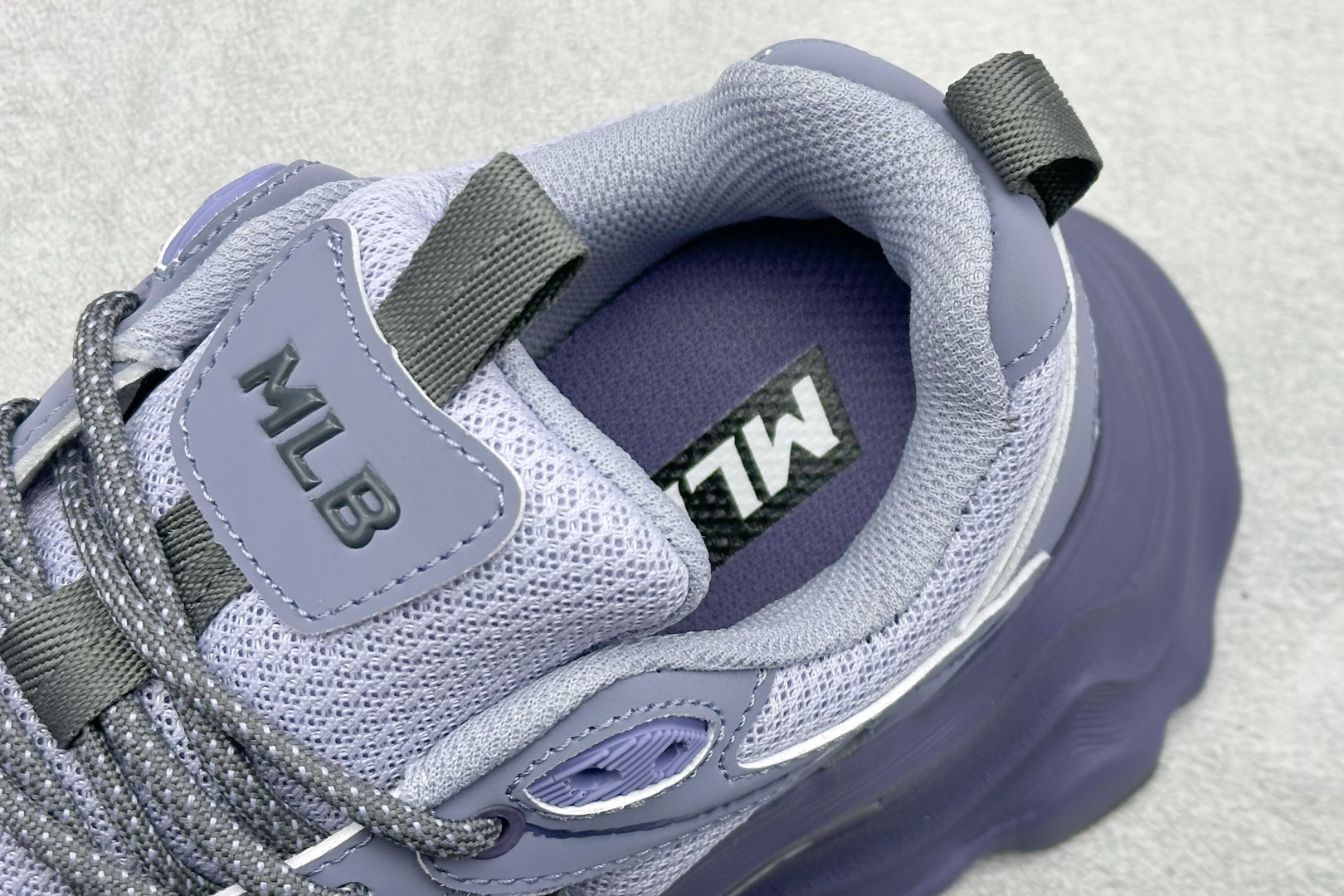 终端放店NY版MLB ChamPChunky SD 纽约洋基队 增高厚底休闲板鞋 货号：3ASHCC35