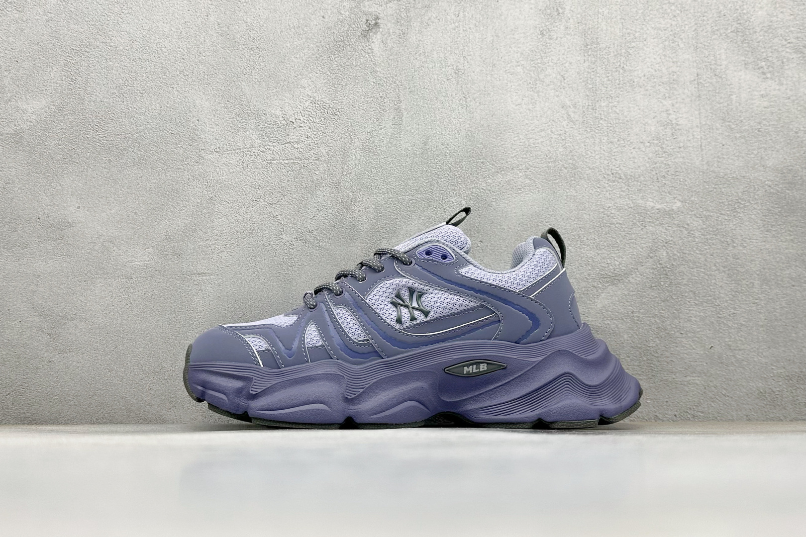 终端放店NY版MLB ChamPChunky SD 纽约洋基队 增高厚底休闲板鞋 货号：3ASHCC35