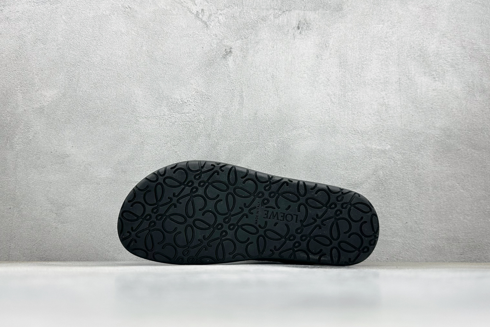 210 S版LOEWE罗意威 Jambo 牛皮革 圆头系带 低帮 板鞋 M816282XBN-1100