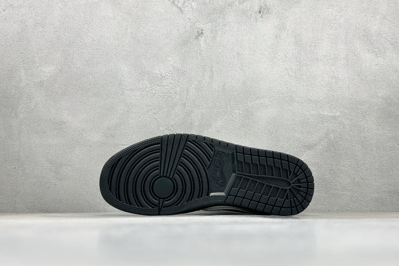 XC版Travis Scott x Fragment Design x Jordan Air Jordan 1 Low SP “Supreme联名——棕黑花勾” DZ5899-032