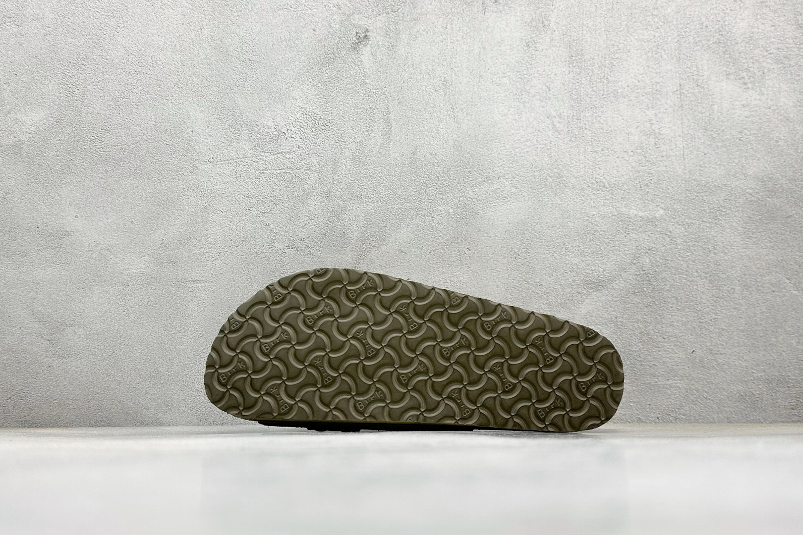 TG版博肯 Birkenstock Boston Suede 系列平底复古软木底休闲拖鞋 1028058-High Quatity Cheap Brand wholesale wholesaler seller Clothes Bags handbags Sneakers Top Fashion Clothing Shoes from China Factory Chinese suppliers best Quality Beautiful Price TG版博肯 Birkenstock Boston Suede 系列平底复古软木底休闲拖鞋 1028058