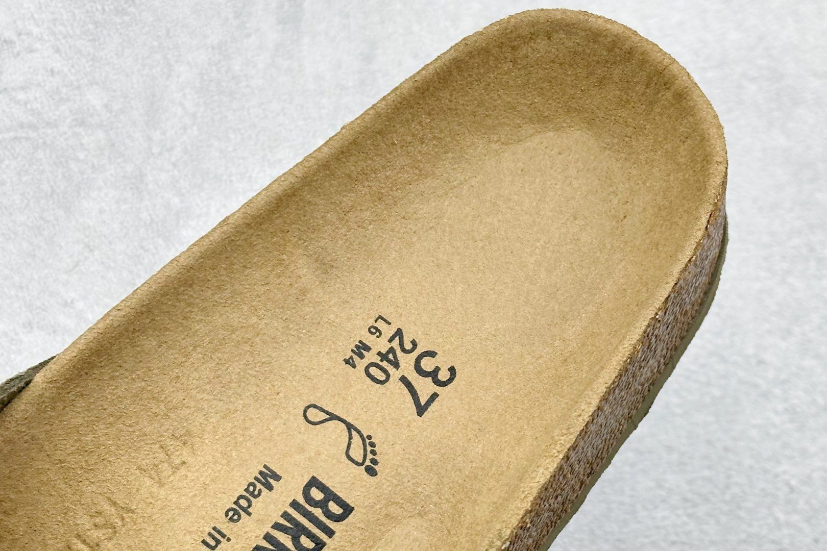 TG版博肯 Birkenstock Boston Suede 系列平底复古软木底休闲拖鞋 1028058-High Quatity Cheap Brand wholesale wholesaler seller Clothes Bags handbags Sneakers Top Fashion Clothing Shoes from China Factory Chinese suppliers best Quality Beautiful Price TG版博肯 Birkenstock Boston Suede 系列平底复古软木底休闲拖鞋 1028058