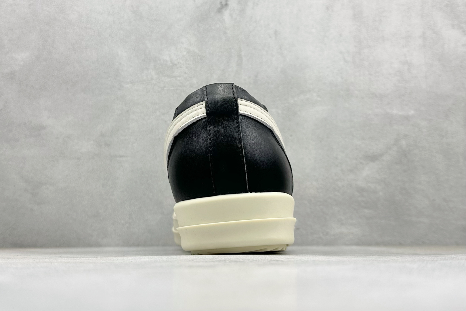 420 瑞克欧文斯Rick owens 主线 经典西瓜头 RO低帮皮面款 RUO2B897LPOLVS