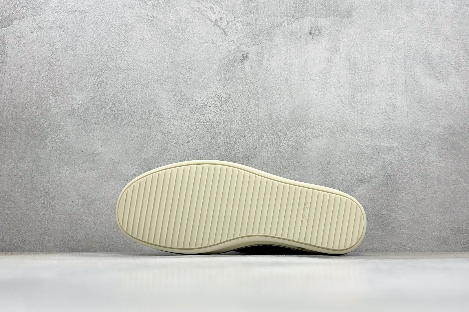 420 瑞克欧文斯Rick owens 主线 经典西瓜头 RO低帮皮面款 RUO2B897LPOLVS