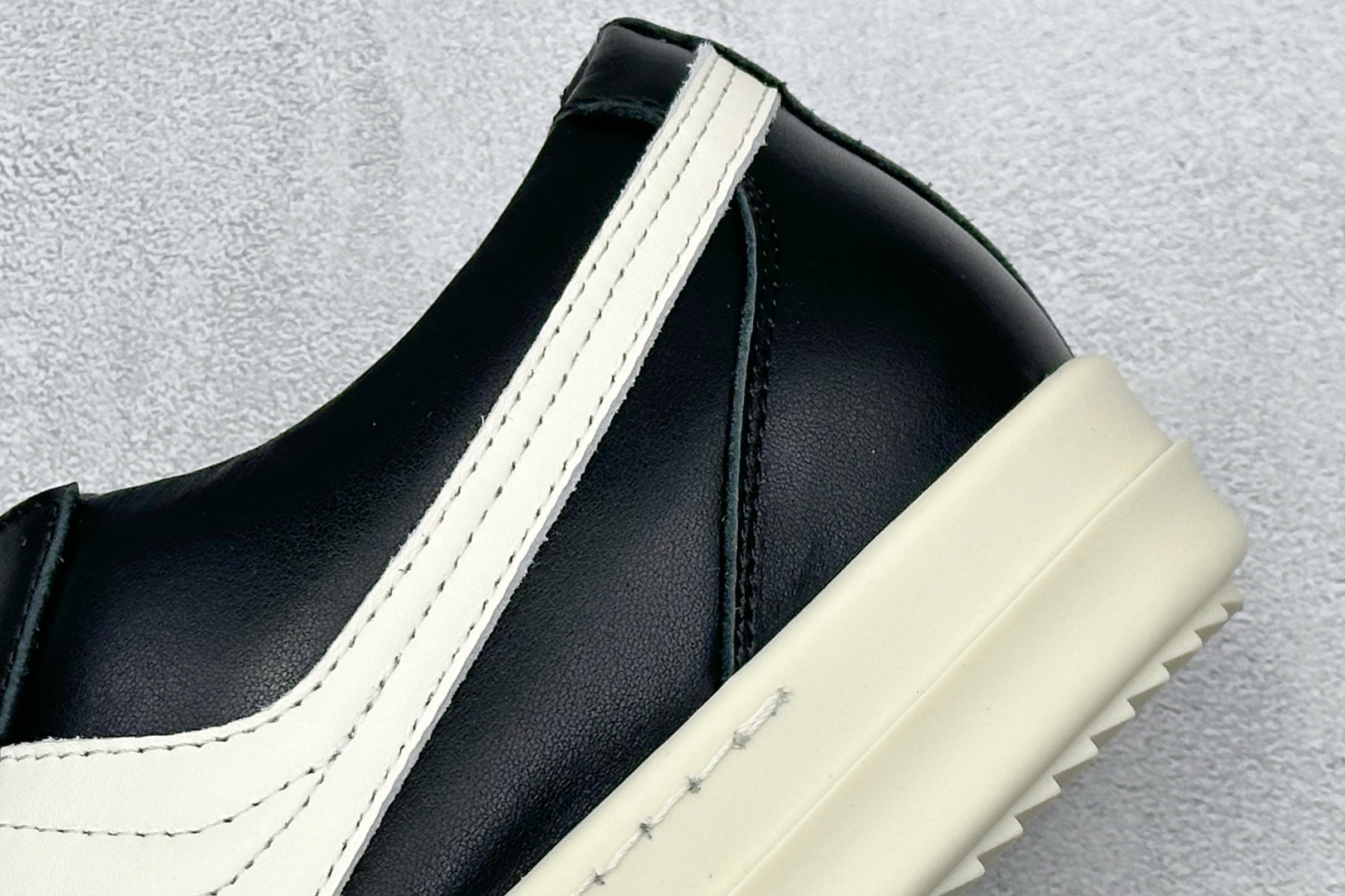 420 瑞克欧文斯Rick owens 主线 经典西瓜头 RO低帮皮面款 RUO2B897LPOLVS
