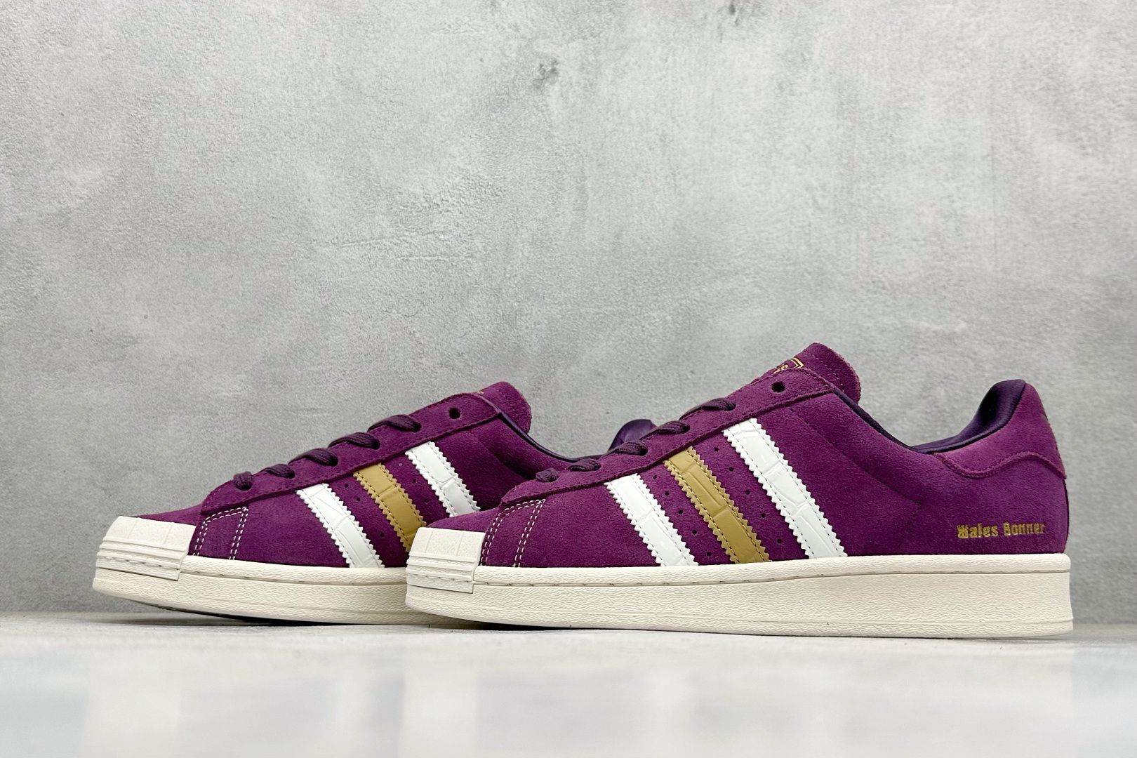 160 Adidas Originals x Wales Bonner Jabbar 阿迪时尚舒适低帮休闲板鞋 JR0271