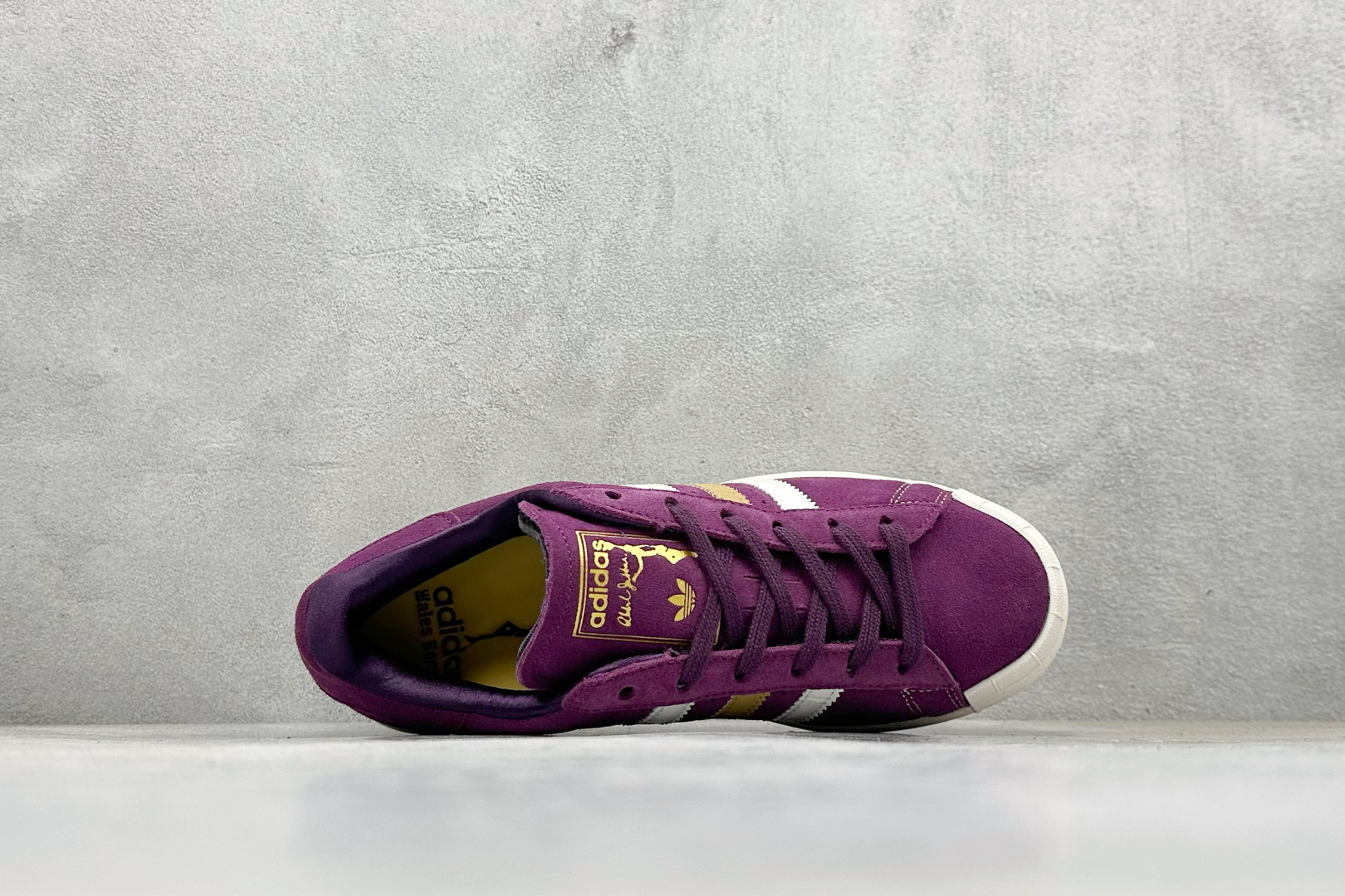 160 Adidas Originals x Wales Bonner Jabbar 阿迪时尚舒适低帮休闲板鞋 JR0271