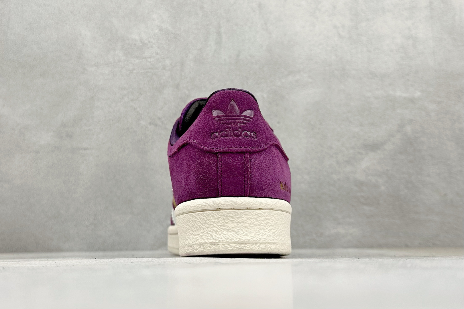 160 Adidas Originals x Wales Bonner Jabbar 阿迪时尚舒适低帮休闲板鞋 JR0271