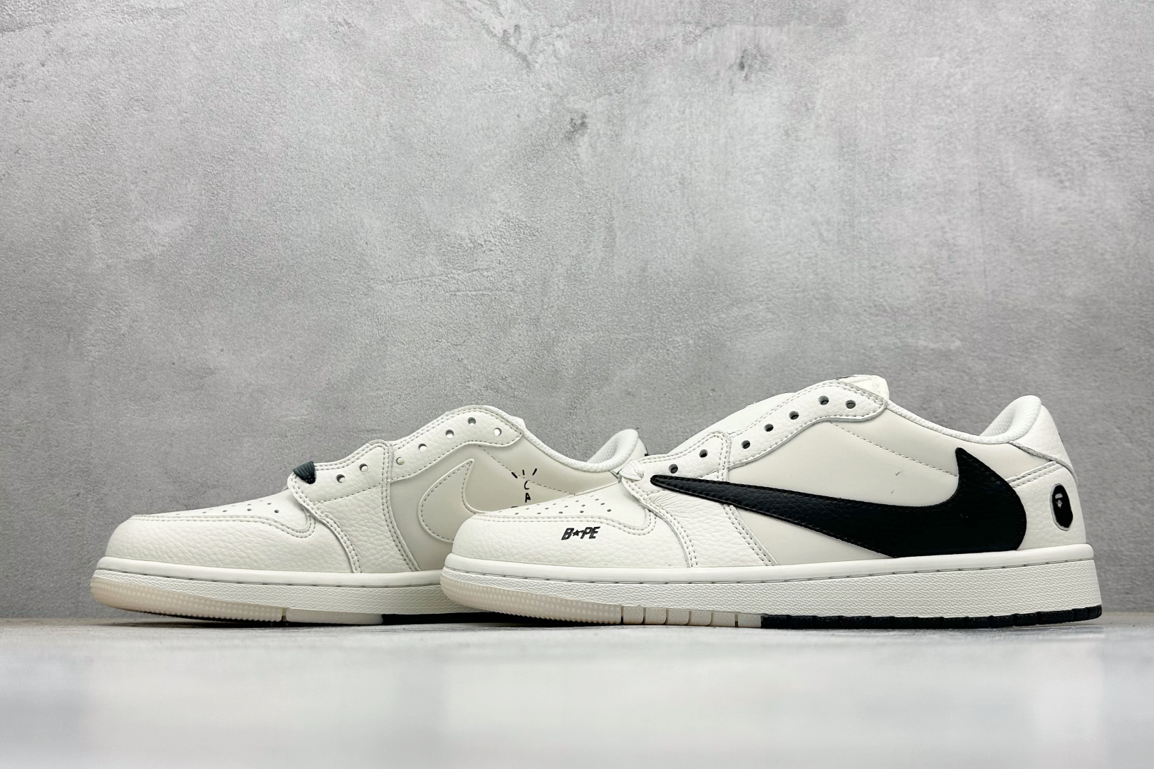 Travis Scott x Fragment Design x Jordan Air Jordan 1 Low SP Bape联名——“白灰” DM7866-105