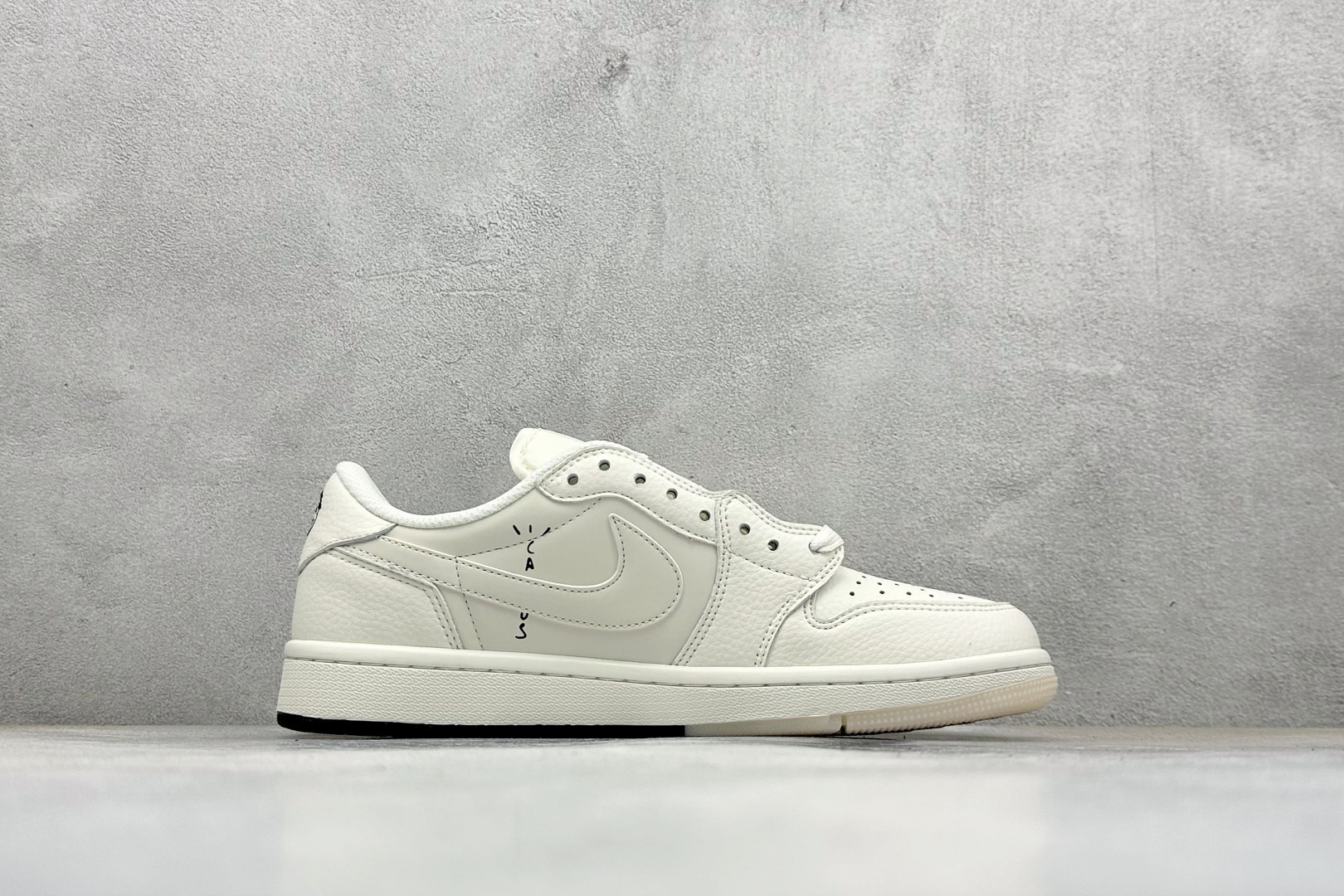 Travis Scott x Fragment Design x Jordan Air Jordan 1 Low SP Bape联名——“白灰” DM7866-105