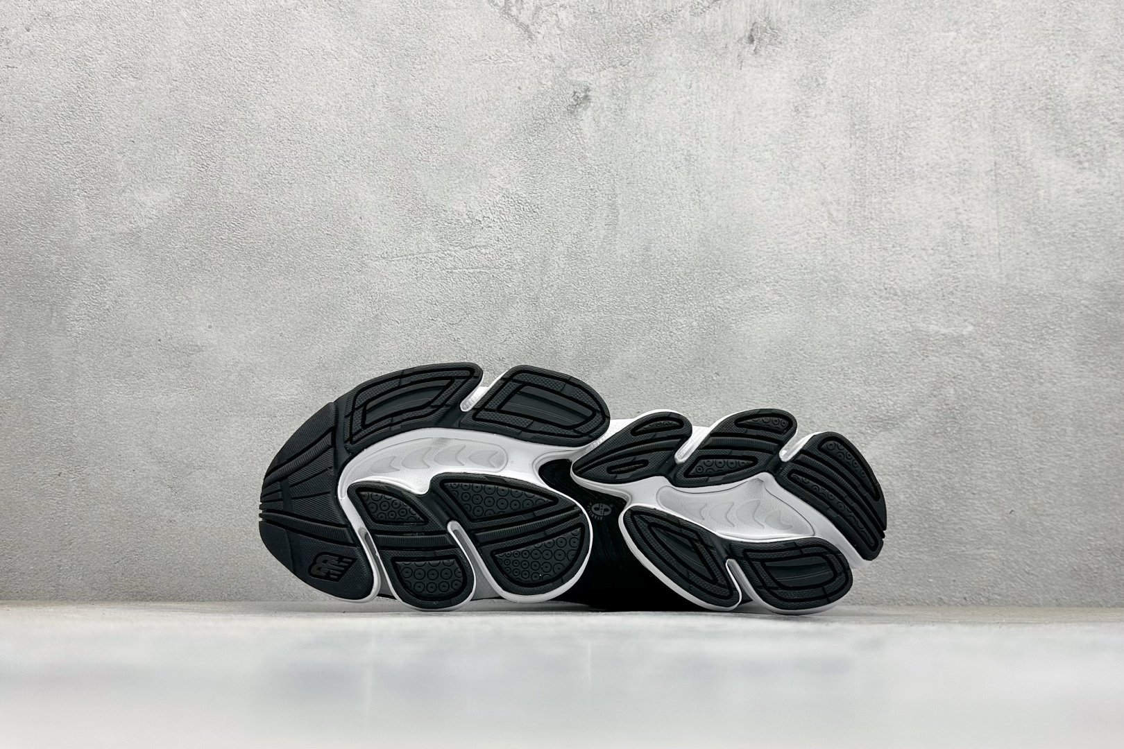 210 New Balance 新百伦 NB20005 网面休闲跑步鞋 U20005UB