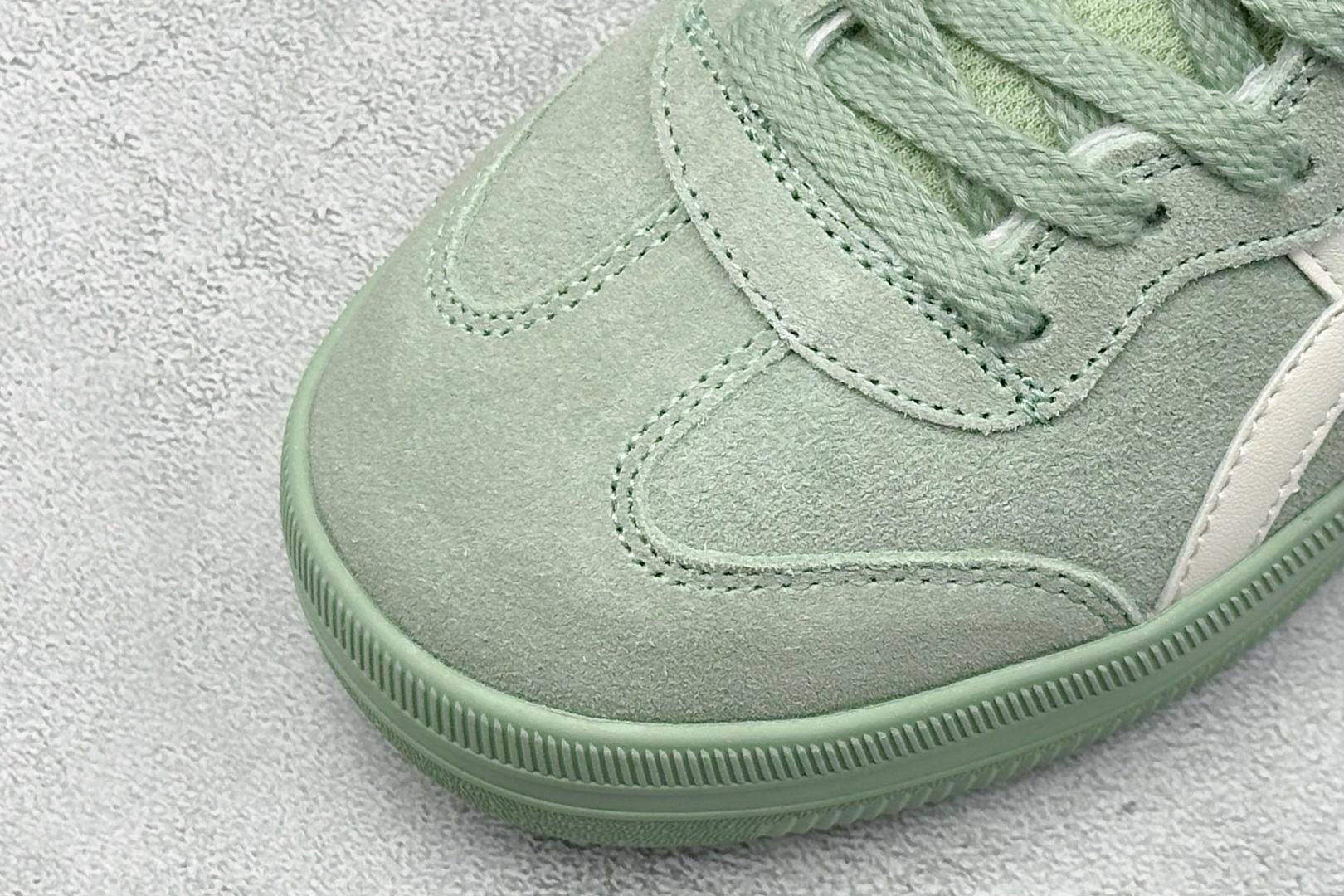 180 ASICS OnitsukaTiger/鬼塚虎 Tokuten Chunk 厚底休闲鞋 1183C561-001