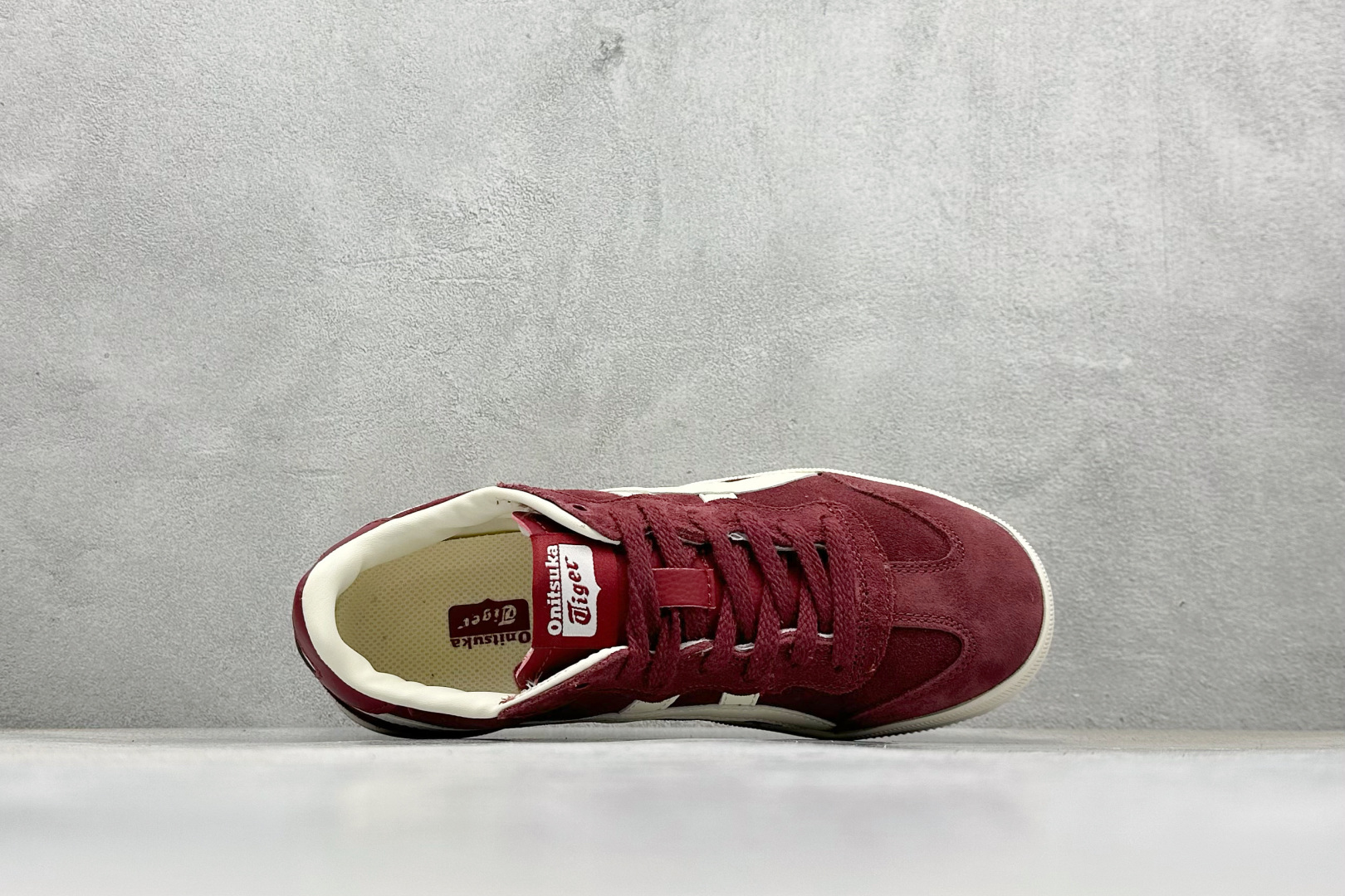 180 ASICS OnitsukaTiger/鬼塚虎 Tokuten Chunk 厚底休闲鞋 1183C526-600