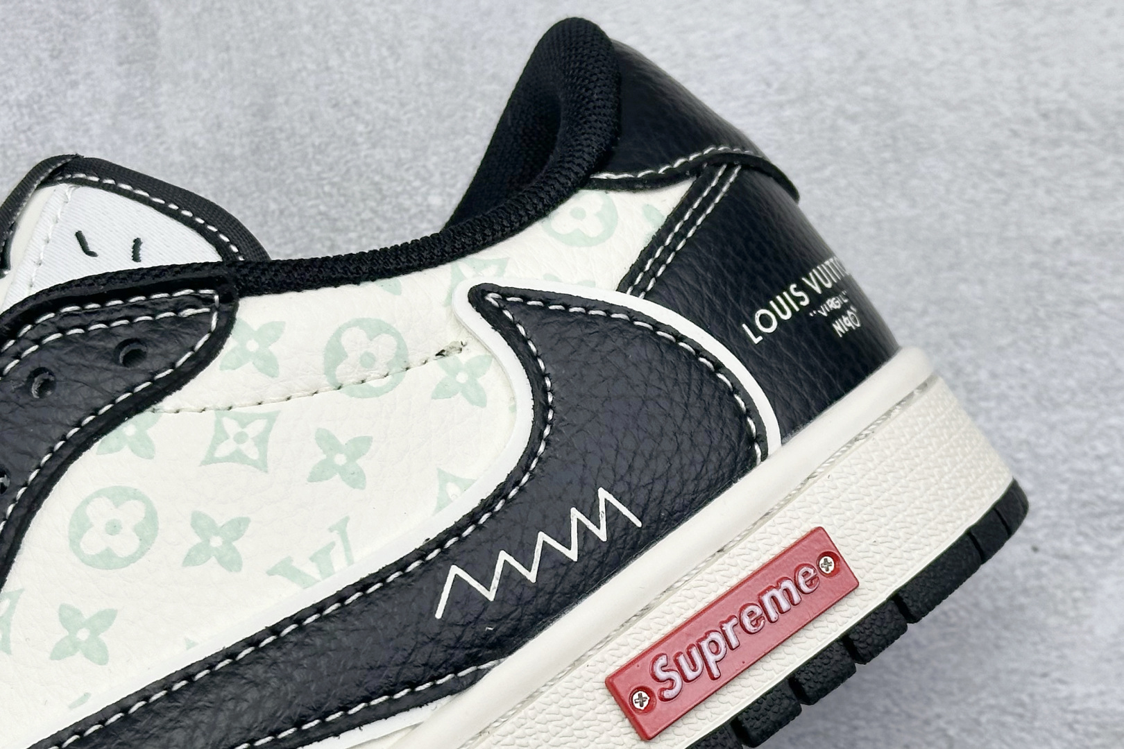 XC版Travis Scott x Fragment Design x Air Jordan 1 Low SP AJ1 乔1LV联名 双拼黑荔纹 低帮文化休闲板鞋 CX5050-Y31