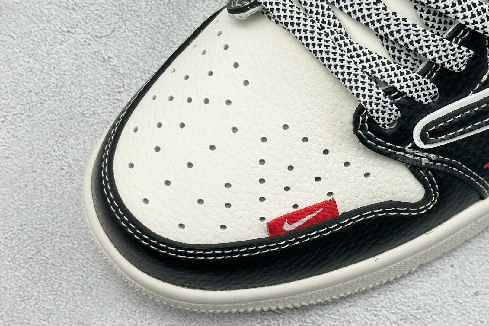 XC版Travis Scott x Fragment Design x Air Jordan 1 Low SP AJ1 乔1LV联名 双拼黑荔纹 低帮文化休闲板鞋 CX5050-Y31