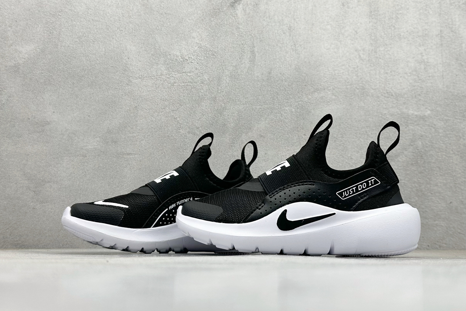 童鞋#Nike Flex Runner 4 耐克束带透气轻便鞋 IF2894-002