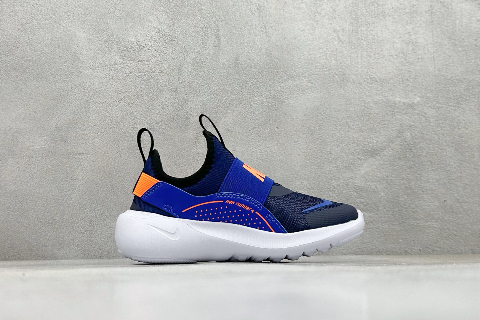 童鞋#Nike Flex Runner 4 耐克束带透气轻便鞋 IF2894-401-莆田鞋,莆田鞋货源,高仿鞋,高仿鞋货源,安福档口,莆田高仿鞋,莆田鞋批发,高仿鞋批发,莆田高仿运动鞋,高仿运动鞋,莆田运动鞋 童鞋#Nike Flex Runner 4 耐克束带透气轻便鞋 IF2894-401