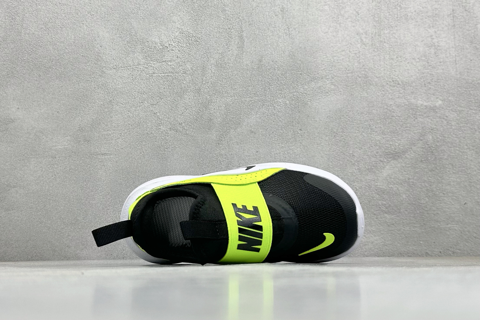 童鞋#Nike Flex Runner 4 耐克束带透气轻便鞋 IF2894-003