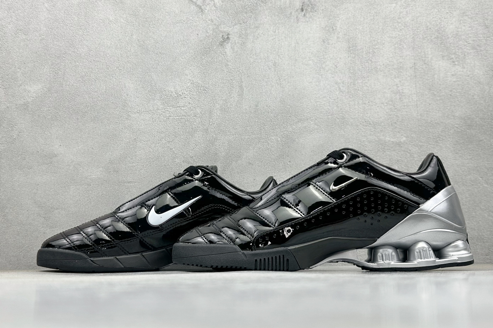Nike Total 90 Shox Secutor Magia Sp 百搭舒适 耐磨气垫弹簧足球鞋 IM9326-001