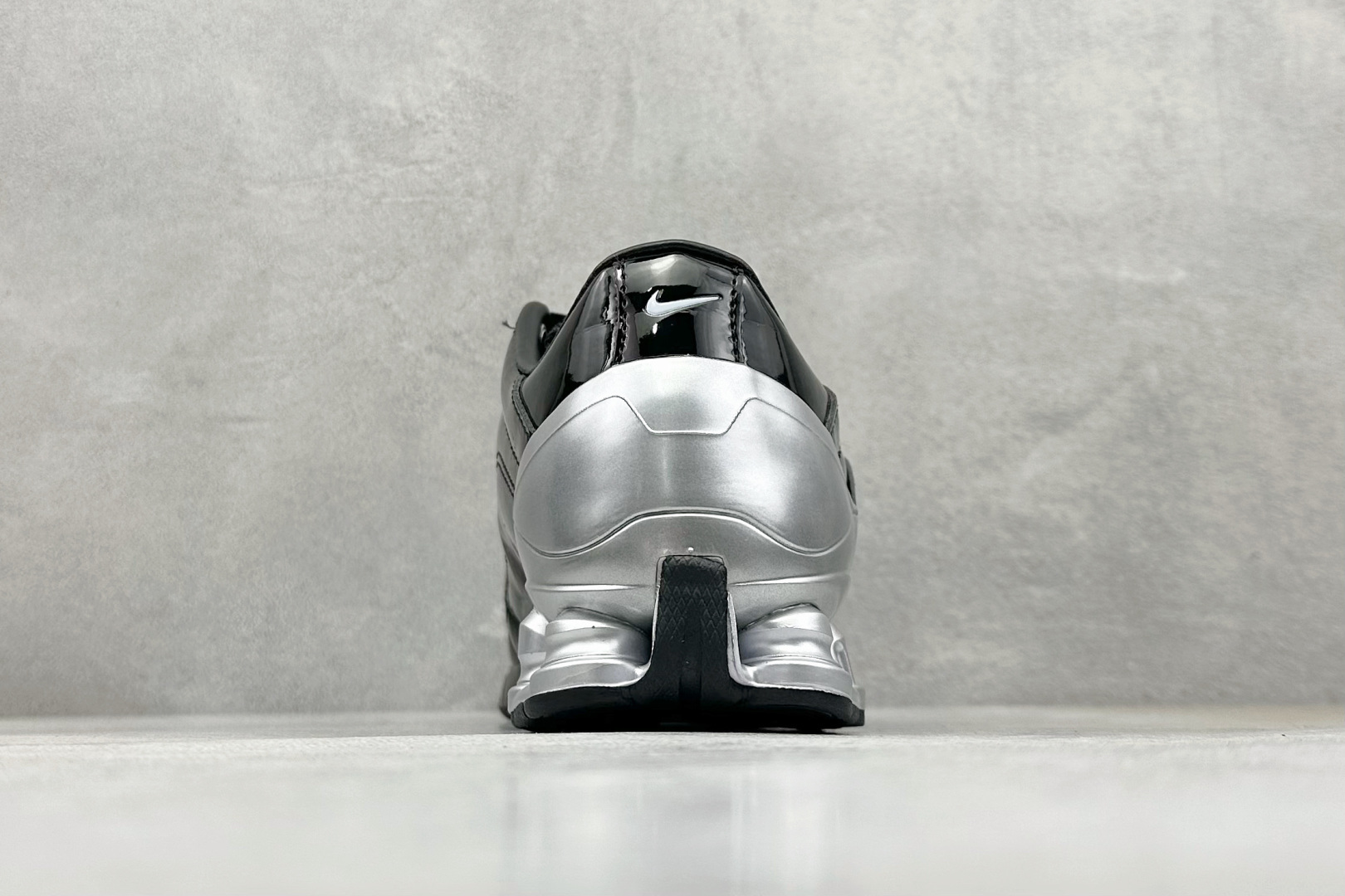 Nike Total 90 Shox Secutor Magia Sp 百搭舒适 耐磨气垫弹簧足球鞋 IM9326-001