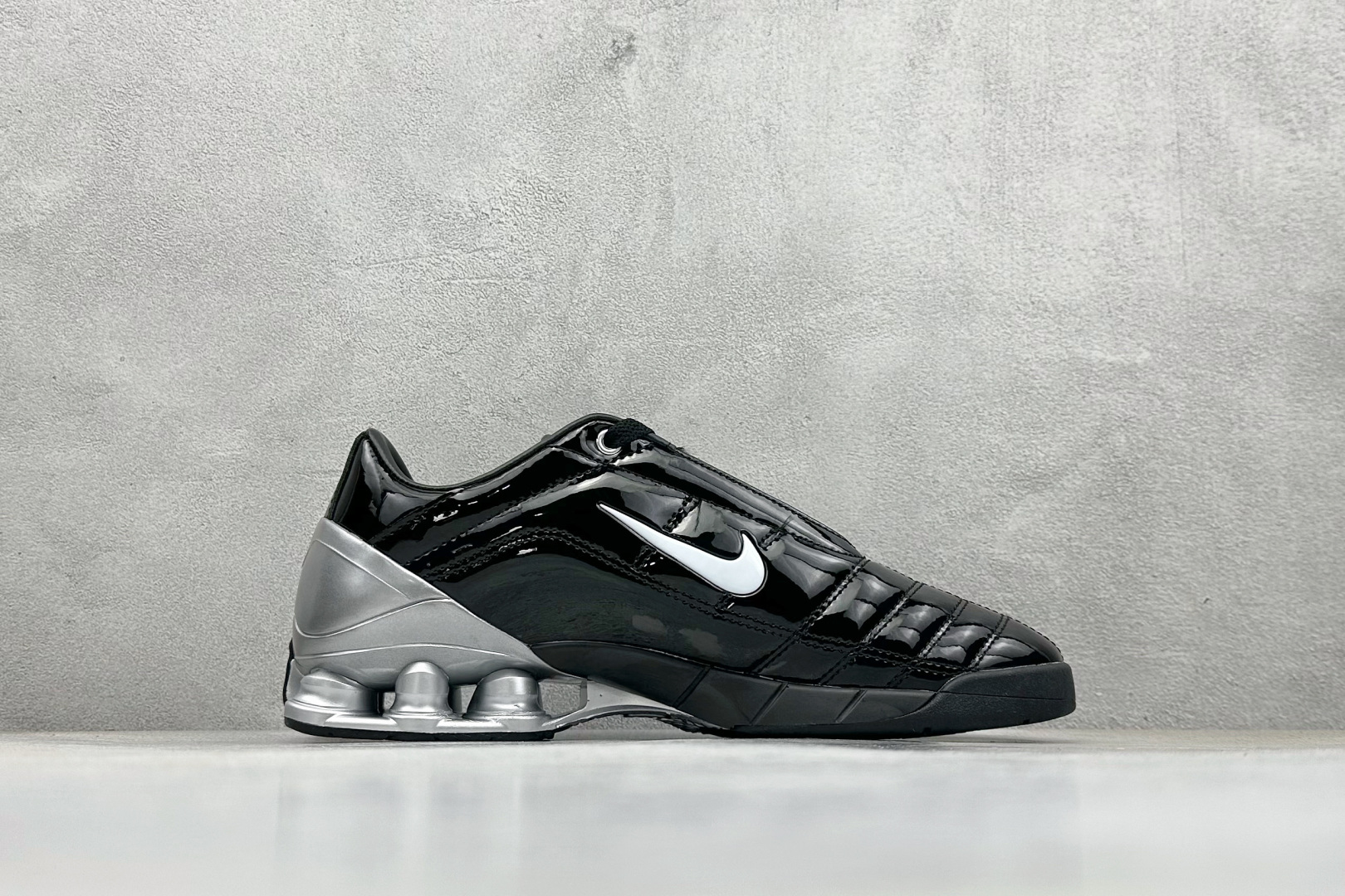 Nike Total 90 Shox Secutor Magia Sp 百搭舒适 耐磨气垫弹簧足球鞋 IM9326-001