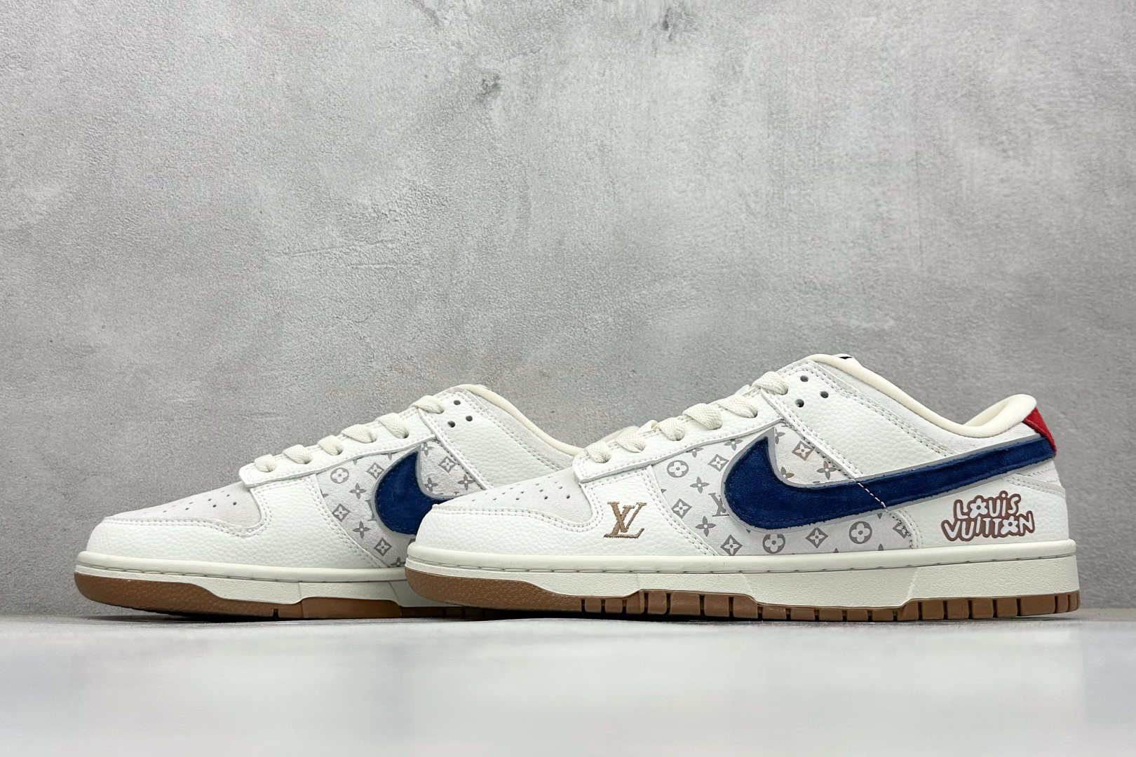 Nike SB Dunk Low LV联名 白棕 高端定制 低帮休闲板鞋 YF9511-907