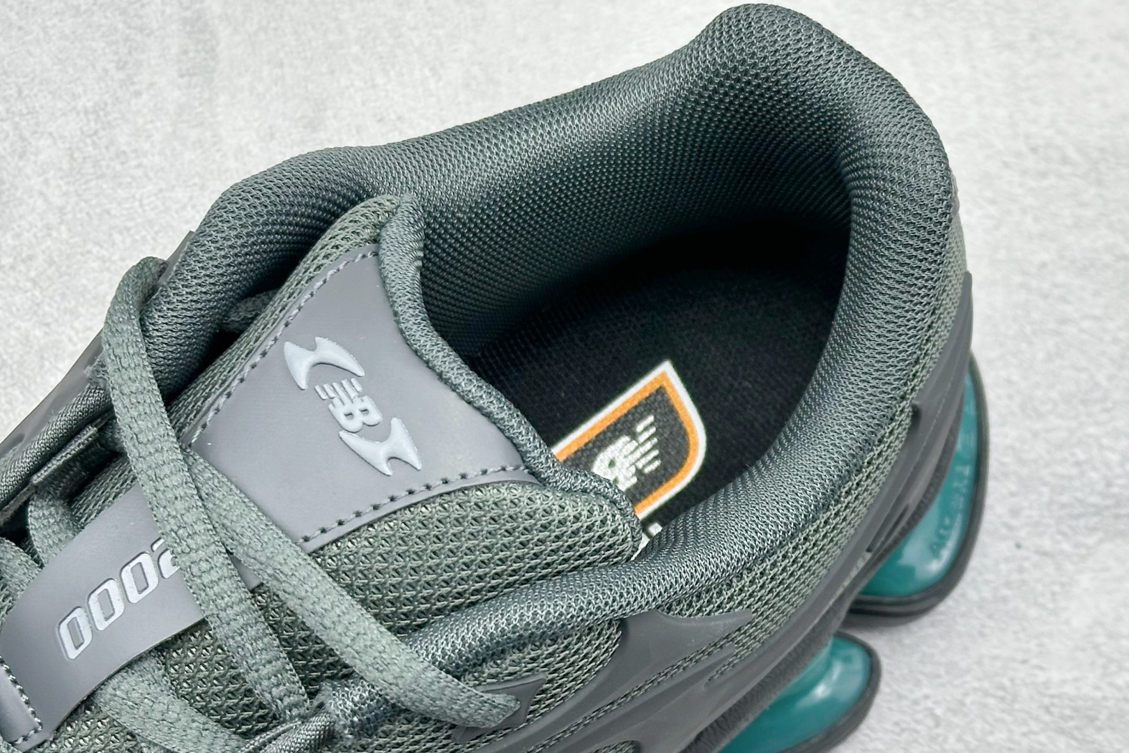 210 New Balance 新百伦 NB20005 网面休闲跑步鞋 U20005UE